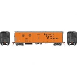 Athearn HO 50' Ex-Post Mechanical Reefer, PFE #301234 for Freight Cars